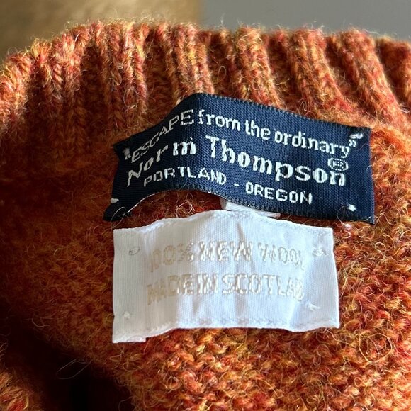 Norm Thompson, 100% Scottish Wool - Picture 3 of 3